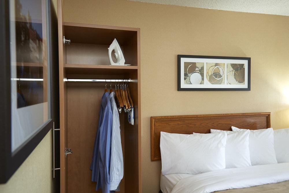 בראנטפורד Comfort Inn מראה חיצוני תמונה