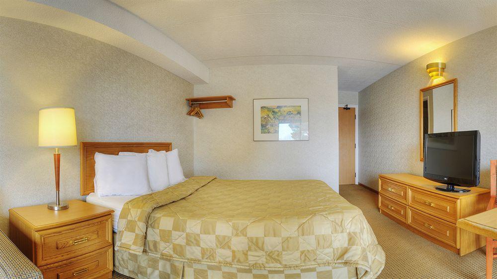 בראנטפורד Comfort Inn מראה חיצוני תמונה