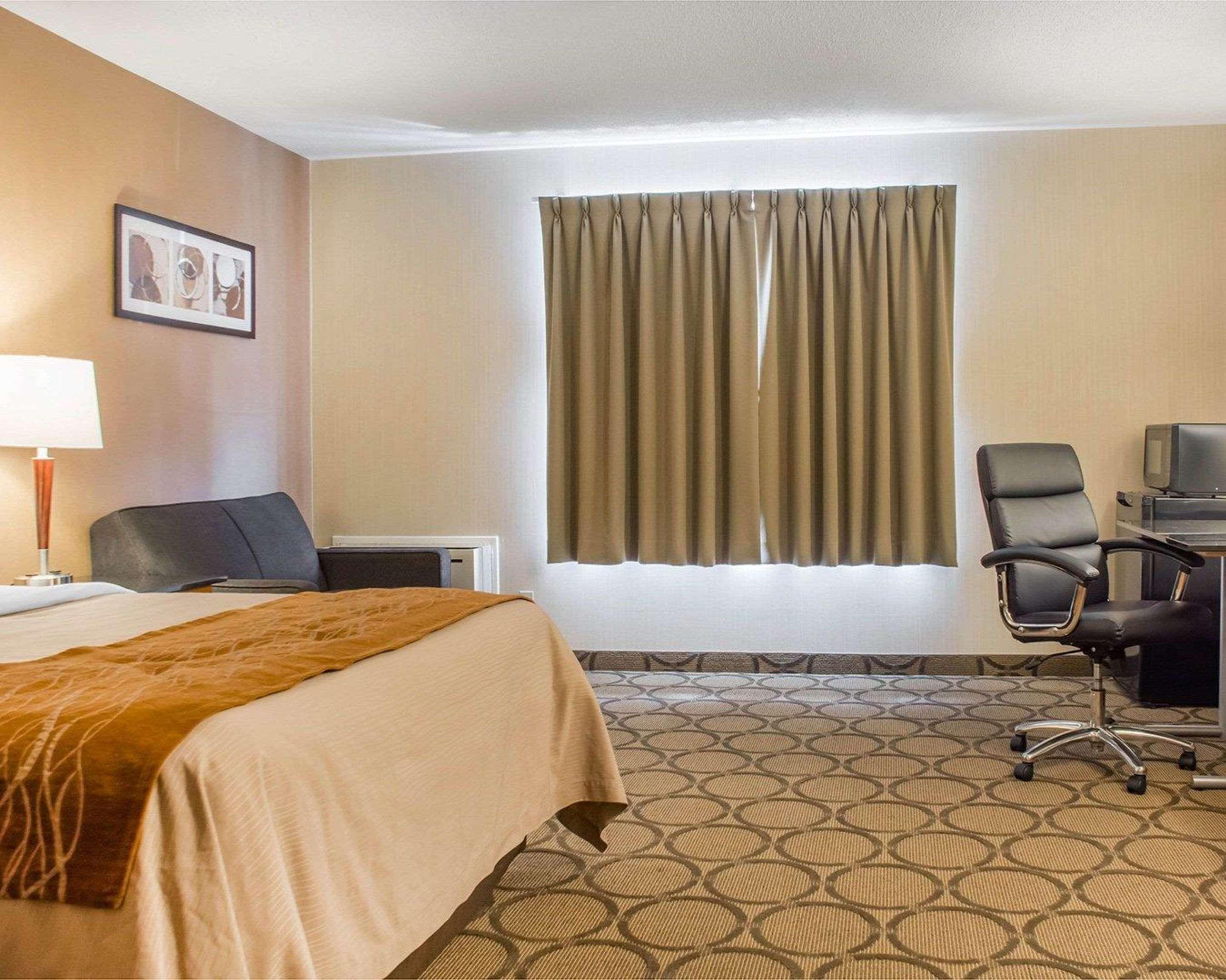 בראנטפורד Comfort Inn מראה חיצוני תמונה