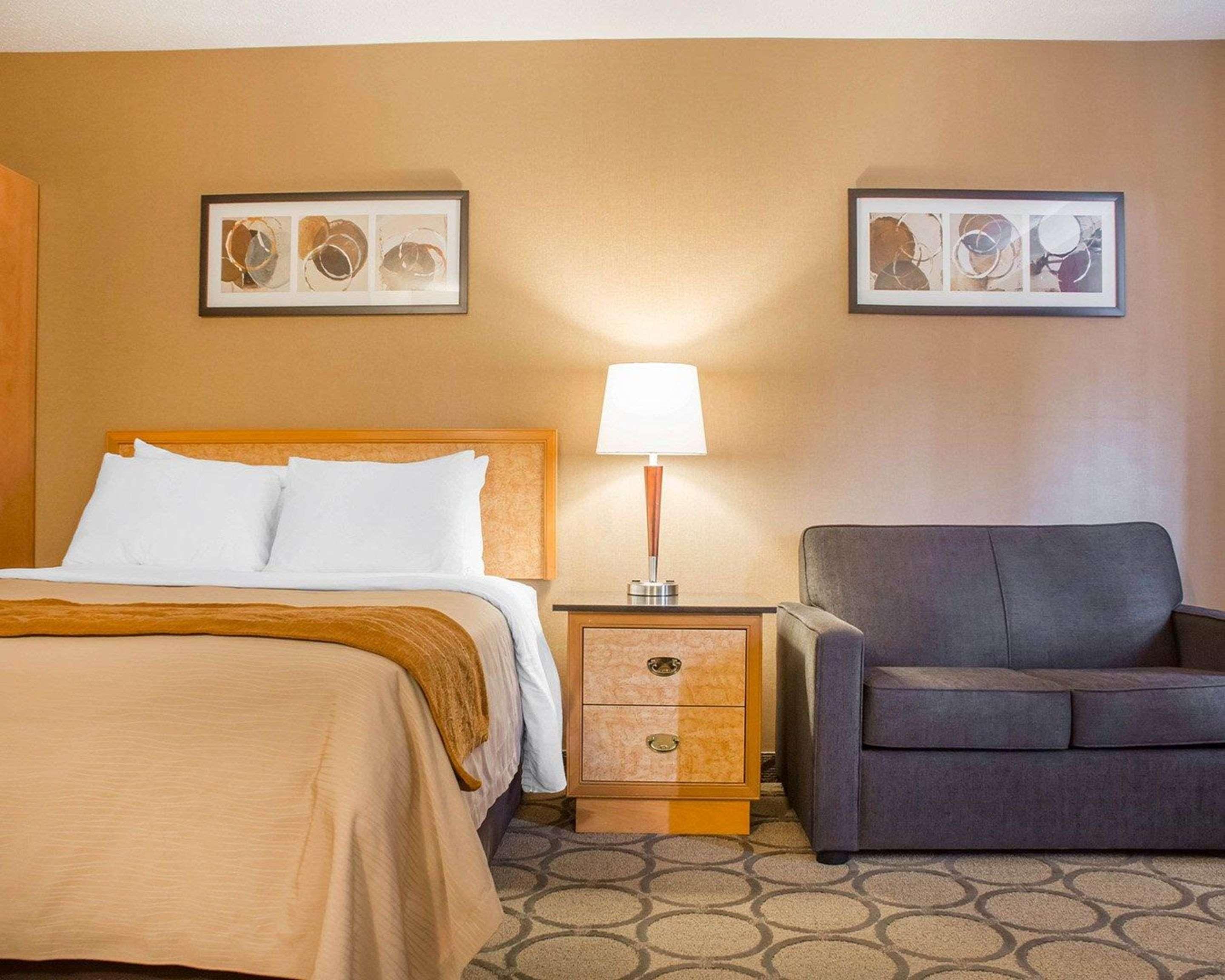 בראנטפורד Comfort Inn מראה חיצוני תמונה