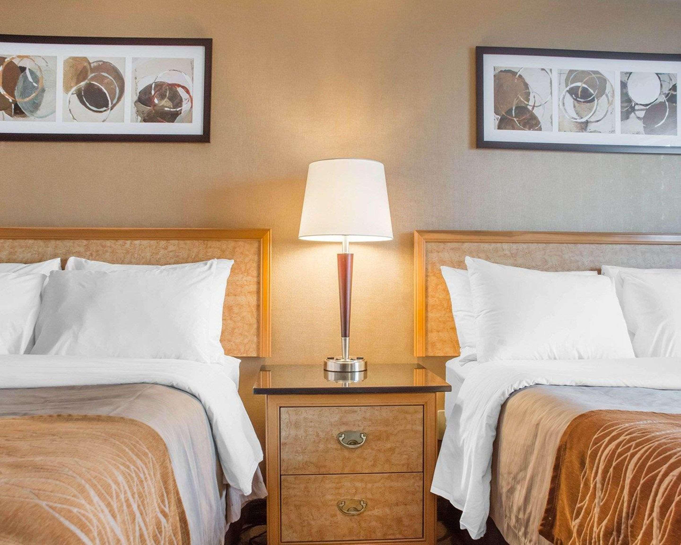 בראנטפורד Comfort Inn מראה חיצוני תמונה