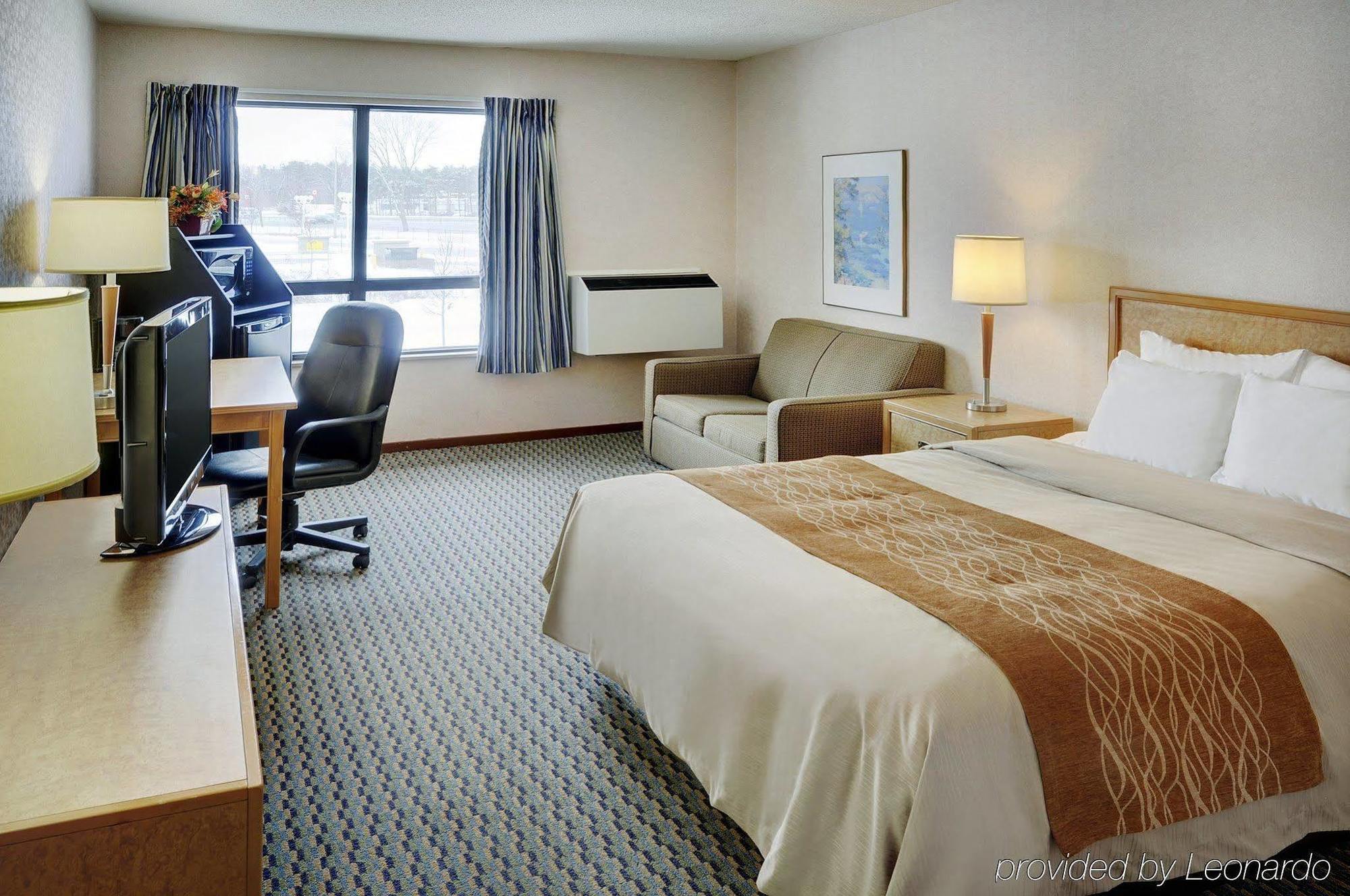 בראנטפורד Comfort Inn מראה חיצוני תמונה