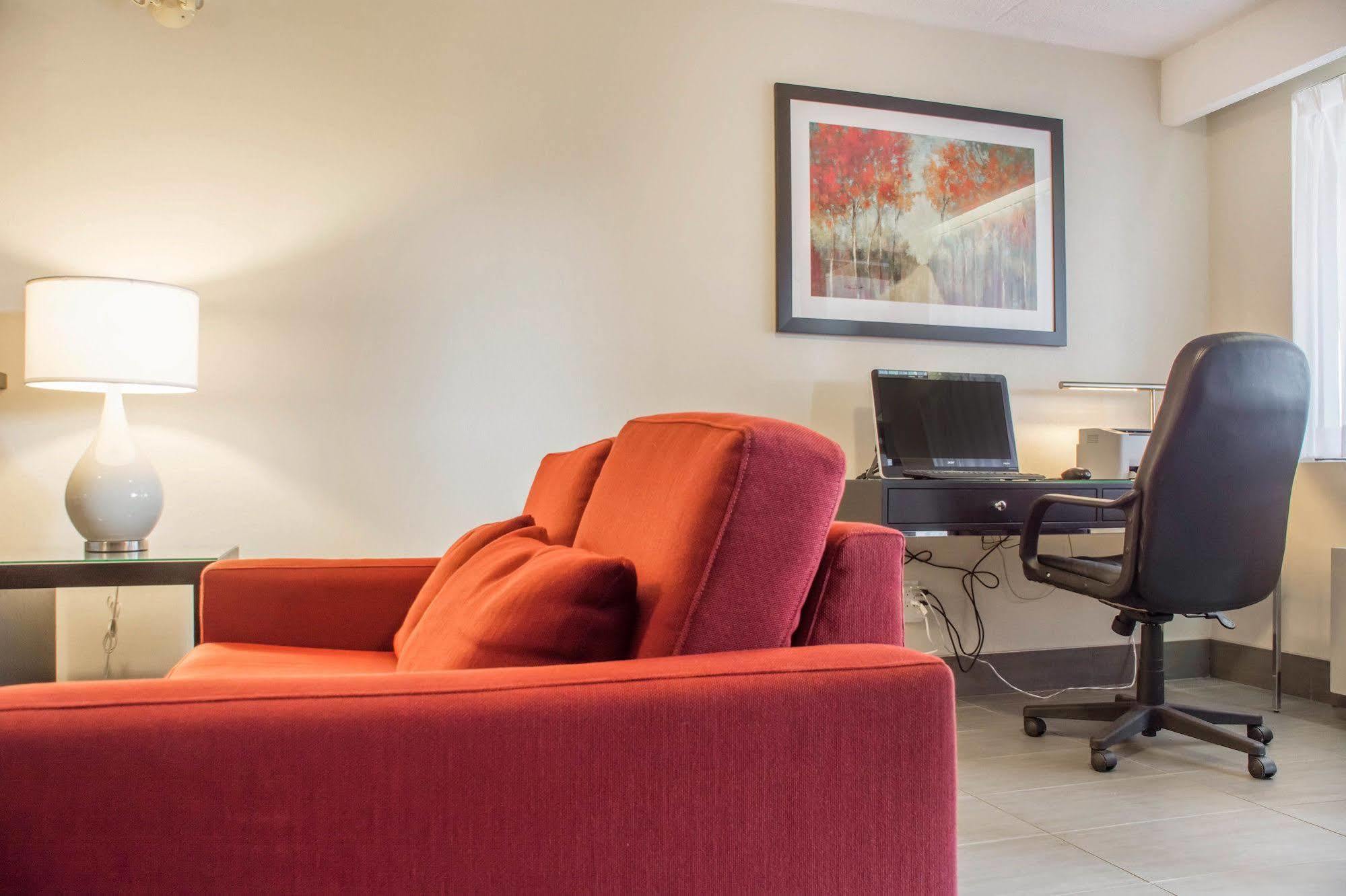 בראנטפורד Comfort Inn מראה חיצוני תמונה