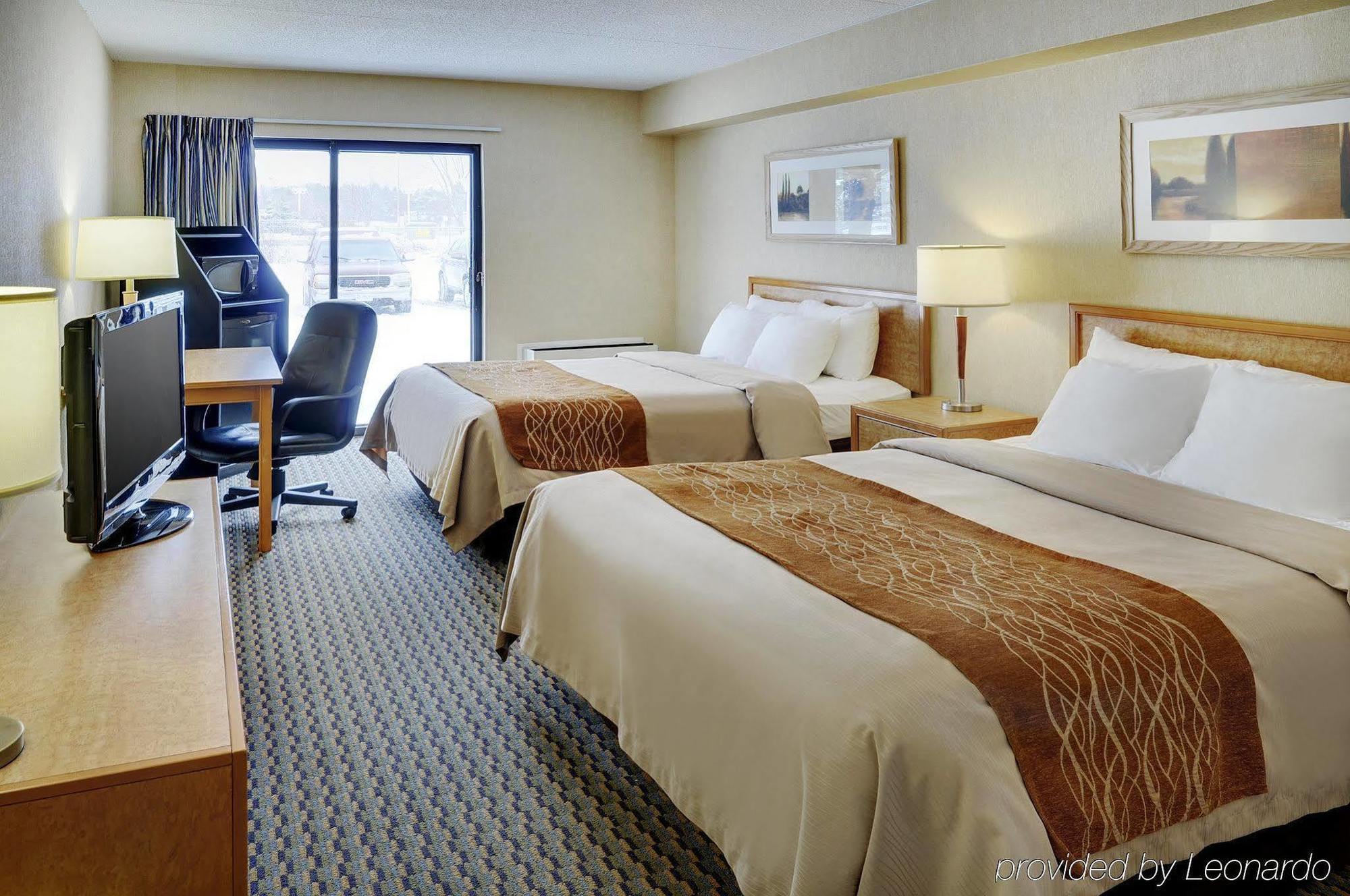 בראנטפורד Comfort Inn מראה חיצוני תמונה