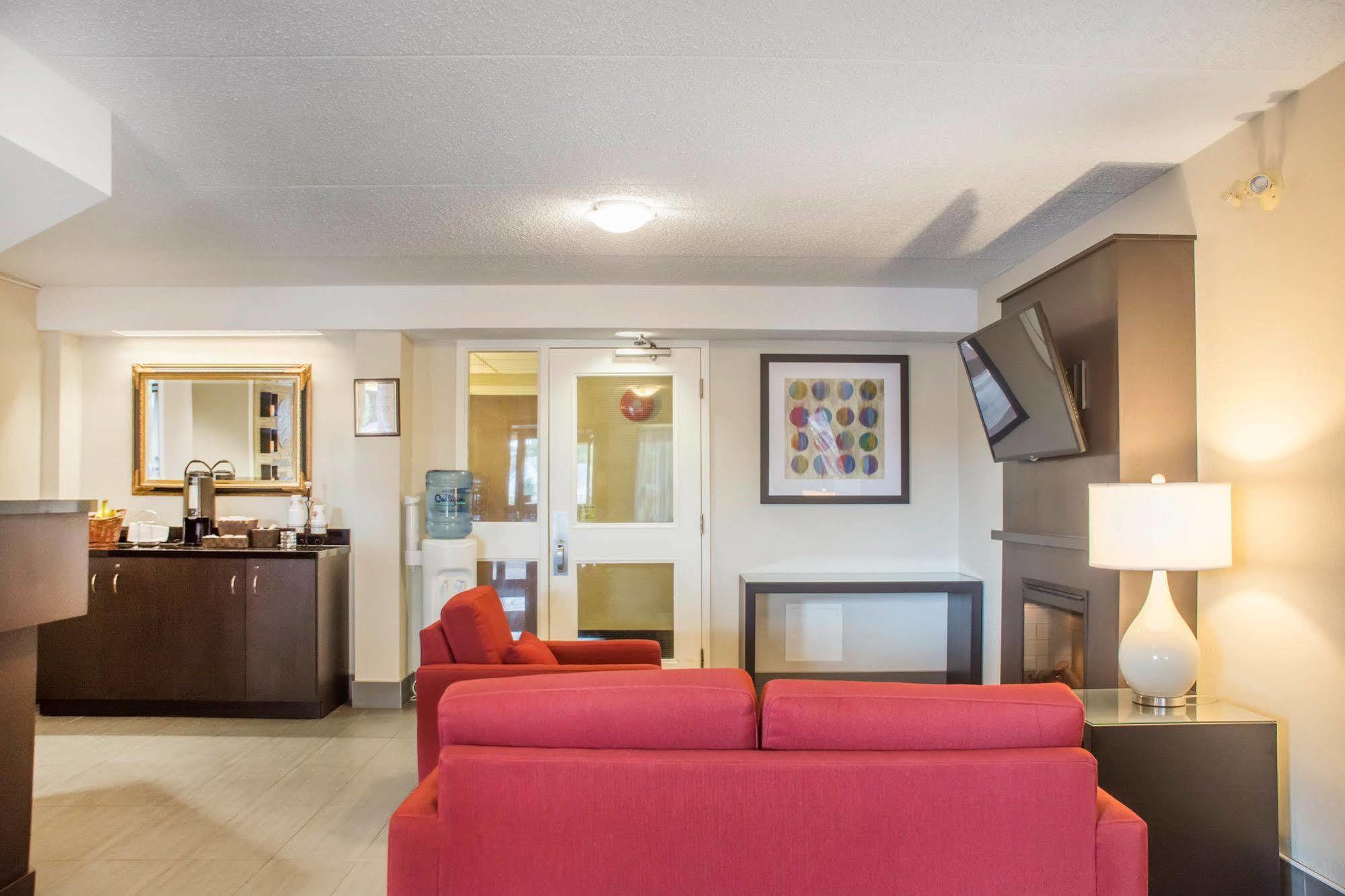 בראנטפורד Comfort Inn מראה חיצוני תמונה