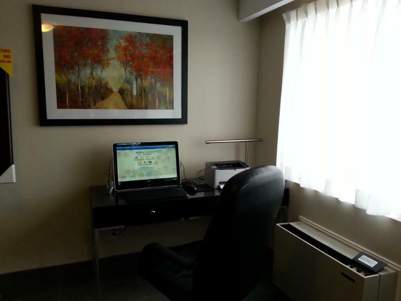 בראנטפורד Comfort Inn מראה חיצוני תמונה